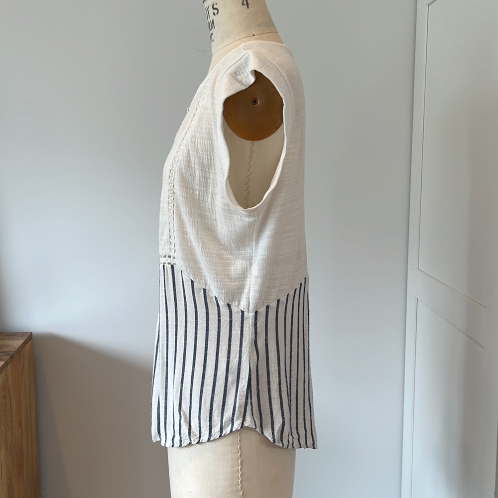 Women's embroidered sleeveless summer top